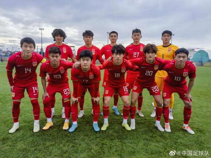 关于足球风云再起，中国球队实力角逐汇聚一堂的信息