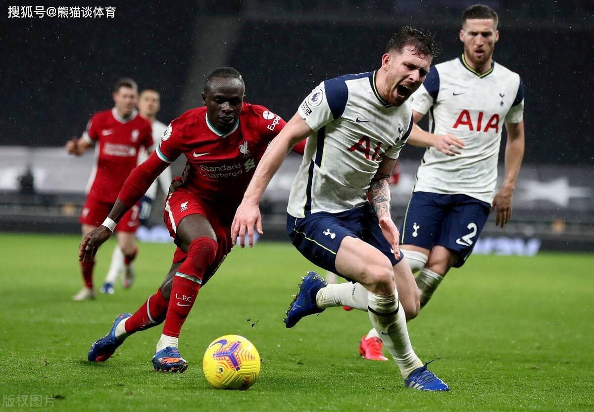 关于弗赖堡联手作战，赢得激动人心比赛的信息