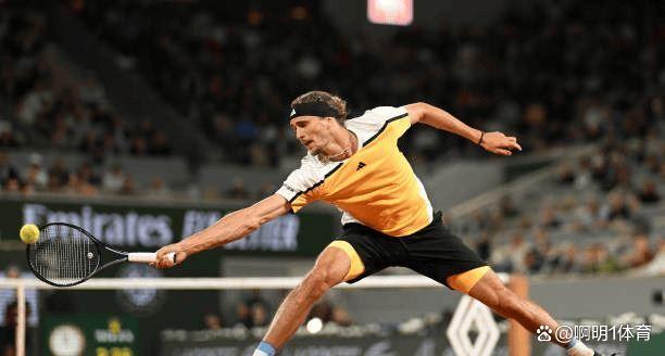 法国网球队险胜美国网球队,兹维列夫打破历史纪录的简单介绍 法国网球队险胜美国网球队,兹维列夫打破历史纪录的简单介绍