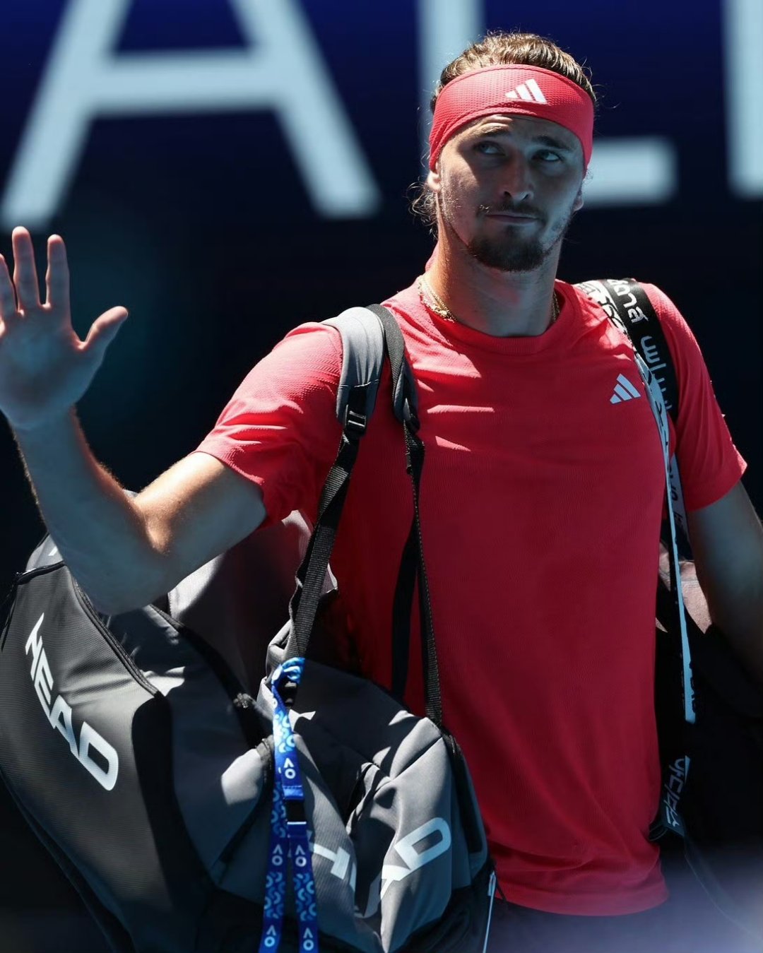 包含世界网球队绝杀西班牙网球队,兹维列夫制霸全场的词条 包含世界网球队绝杀西班牙网球队,兹维列夫制霸全场的词条