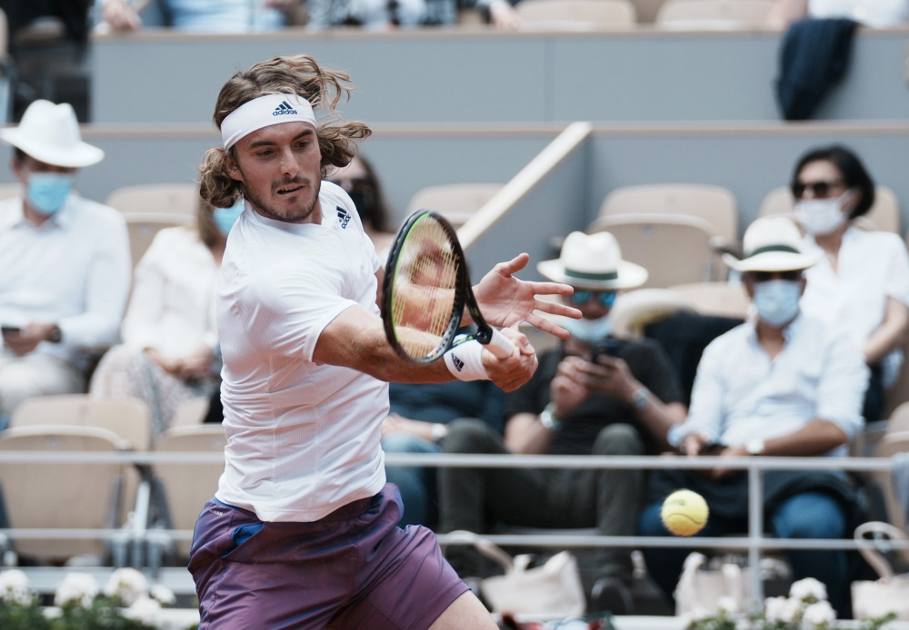 意大利网球队绝杀世界网球队,西西帕斯惊艳世界 意大利网球队绝杀世界网球队,西西帕斯惊艳世界