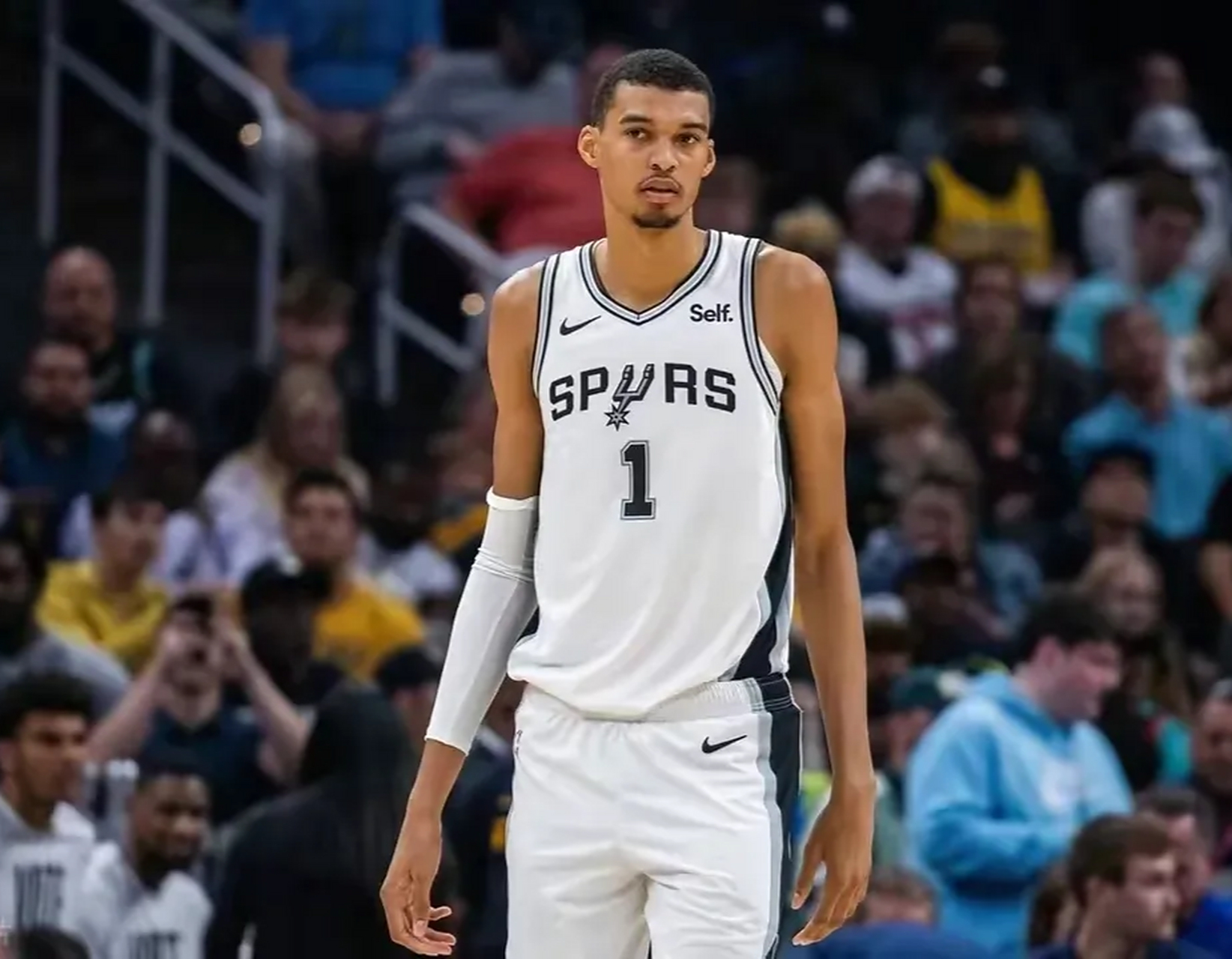 关于尼克斯擒下马刺,继续前进季后赛之路的信息 关于尼克斯擒下马刺,继续前进季后赛之路的信息