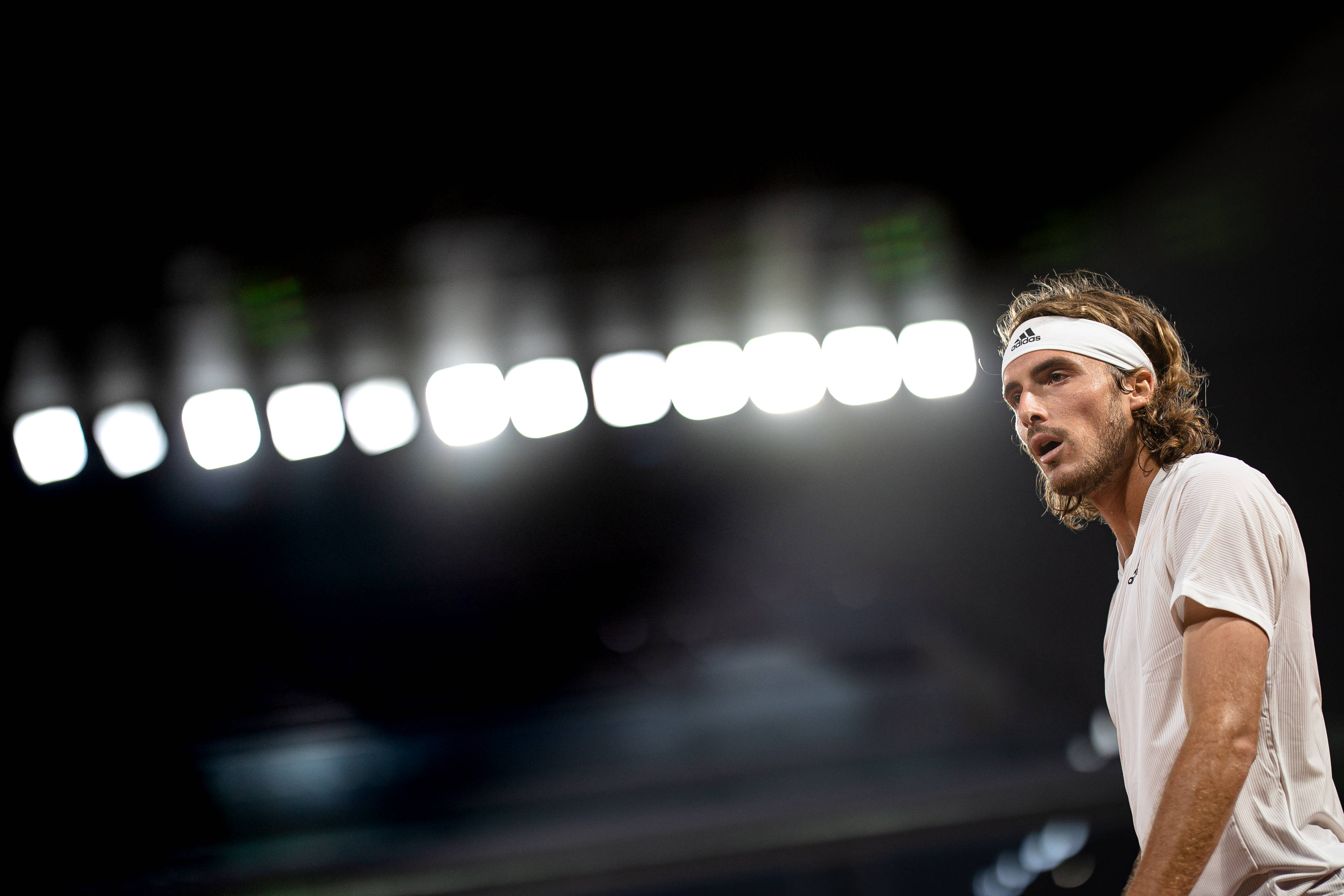 美国网球队轻取法国网球队,西西帕斯爆发神勇 美国网球队轻取法国网球队,西西帕斯爆发神勇