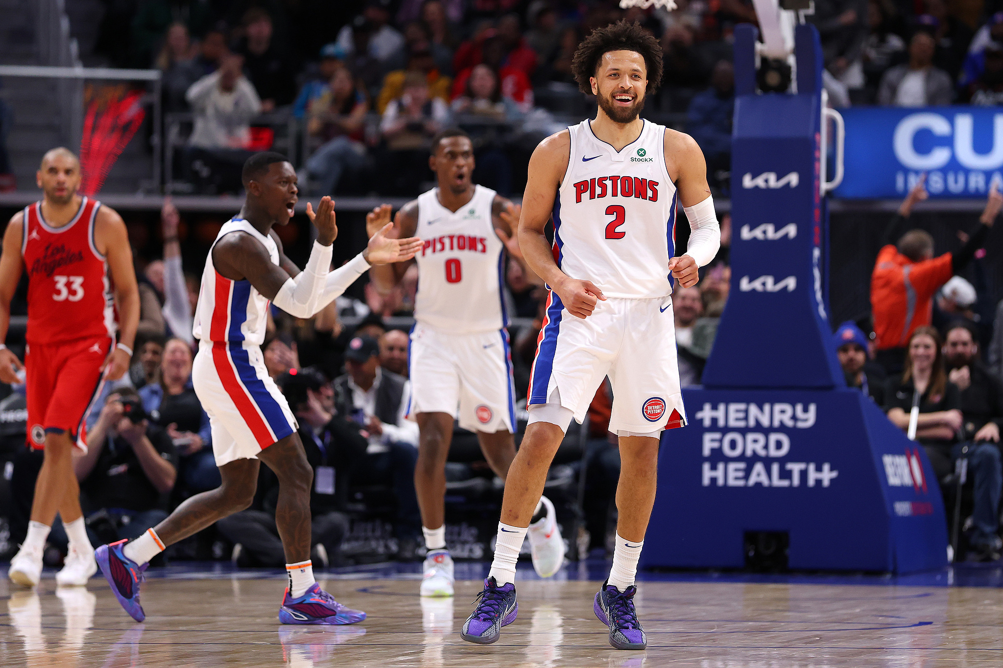 篮网力克公牛,取得两连胜 篮网力克公牛,取得两连胜