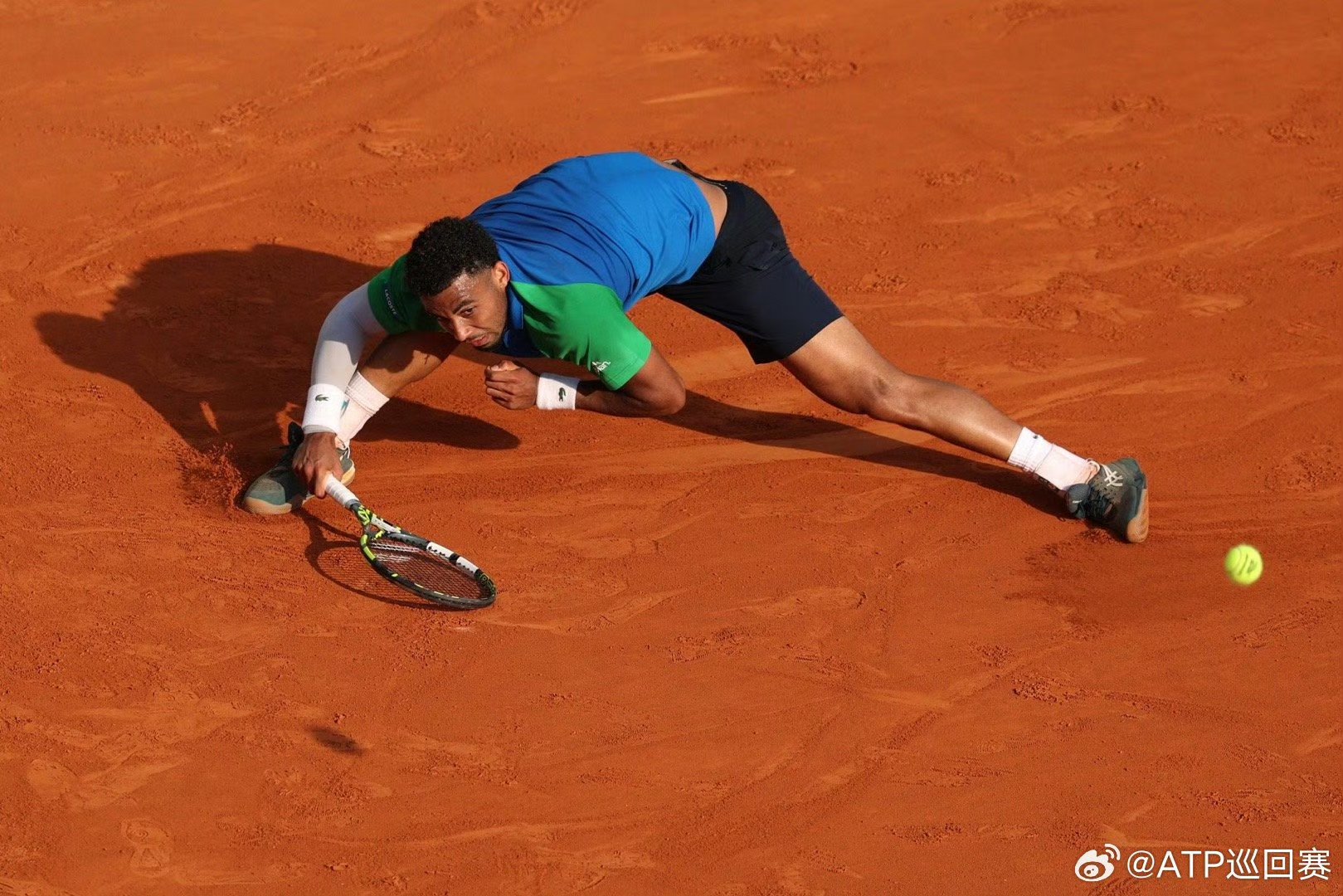 戴维斯杯翻盘蒙特卡洛大师赛，阿尔卡拉斯点燃赛场