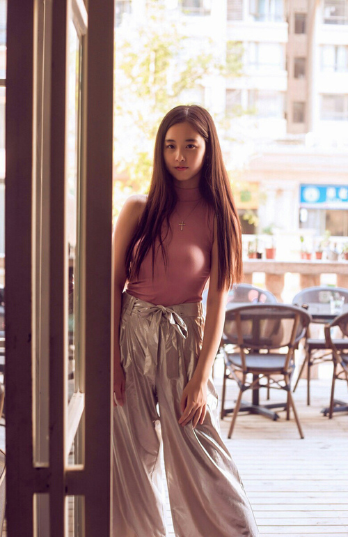 巴黎风暴横扫那不勒斯,苏亚雷斯献上教科书级表演