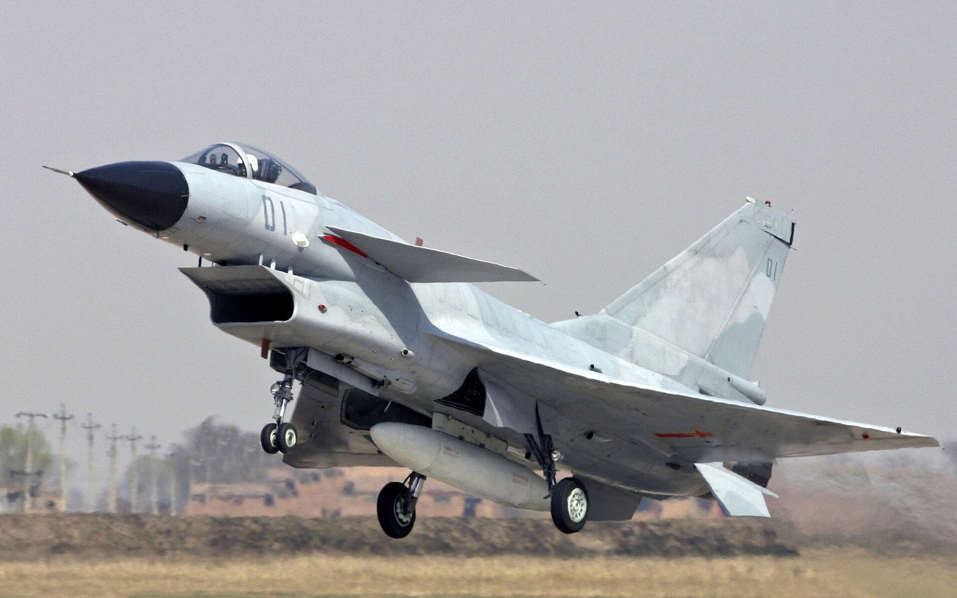 鹈鹕利齿下的最后一颗獠牙,霍勒迪沉默铸就的冠军脊梁